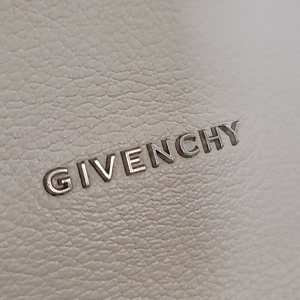 💯 Authentic Givenchy Pandora Mini - Nude Pink 🍀 - Picture 11 of 16